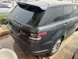 
										 مستعمل لاند روفر – Land Rover سبورت – Range Rover Sport ممتلئ									