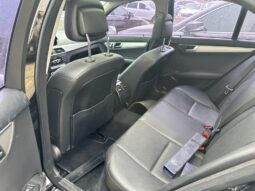 مستعمل مرسيدس بينز – Mercedes benz C 200