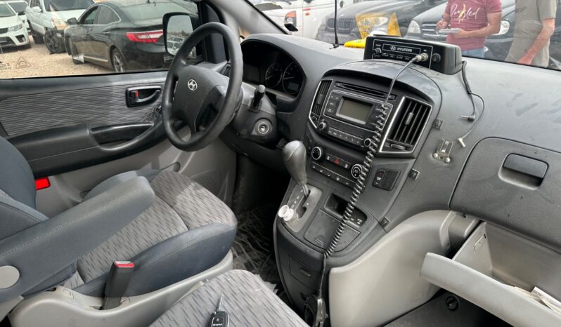 
								 مستعمل هيونداي – Hyundai فان – H1 ممتلئ									
