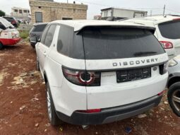 
										 مستعمل لاند روفر – Land Rover ديسكوفيري – Discovery ممتلئ									