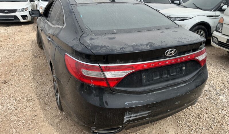 
								 مستعمل هيونداي – Hyundai ازيرا – Azera ممتلئ									