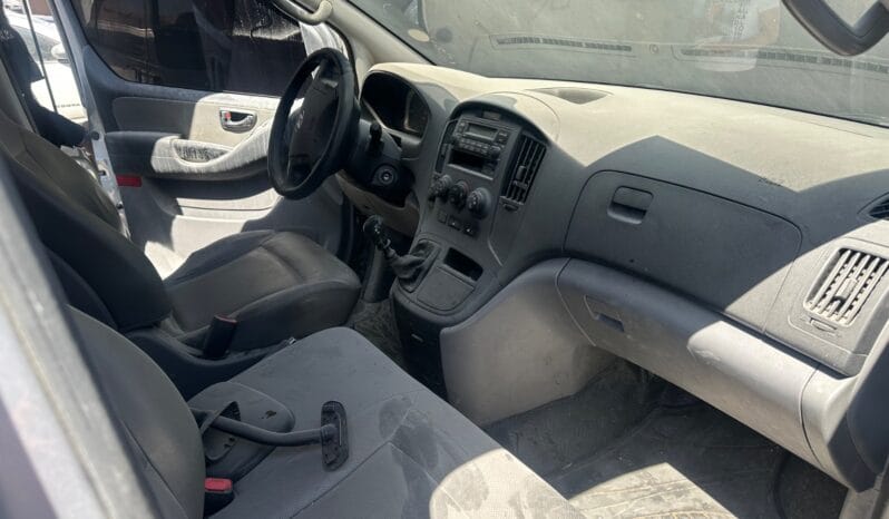 
								 مستعمل هيونداي – Hyundai فان – H1 ممتلئ									