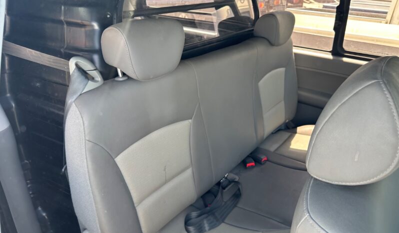 
								 مستعمل هيونداي – Hyundai فان – H1 ممتلئ									