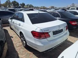 
										 مستعمل مرسيدس بينز – Mercedes benz E220 ممتلئ									