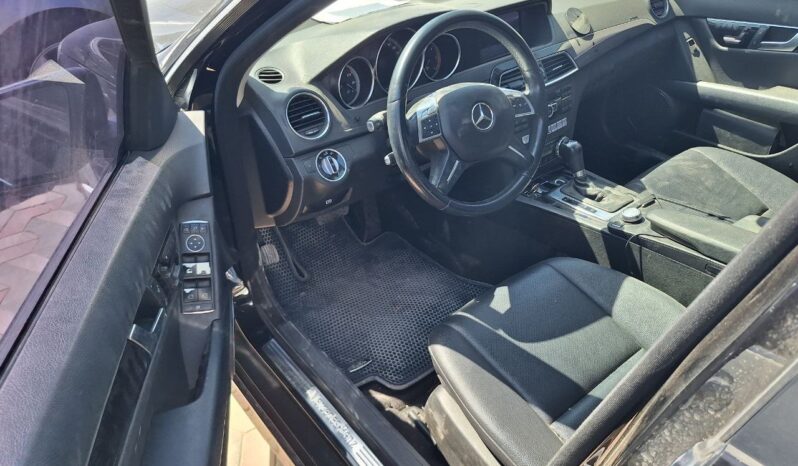 
								 مستعمل مرسيدس بينز – Mercedes benz C 200 ممتلئ									