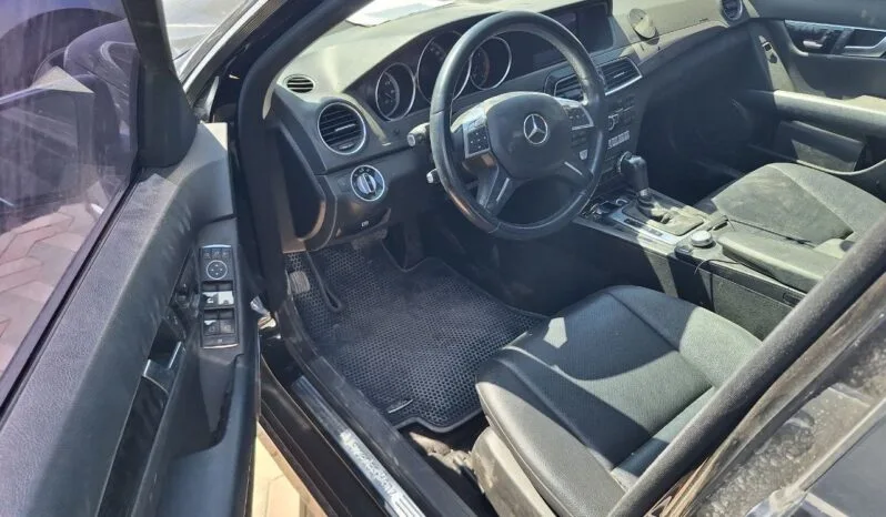 
								 مستعمل مرسيدس بينز – Mercedes benz C 200 ممتلئ									