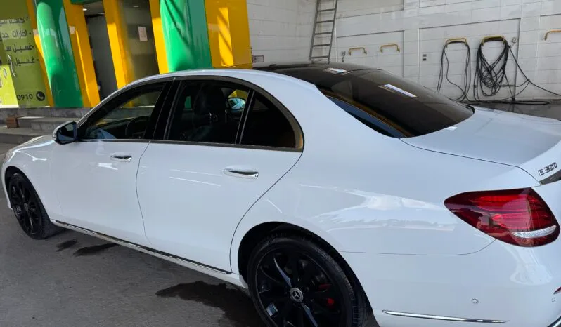 
								 مرسيدس بينز – Mercedes benz 300 ممتلئ									
