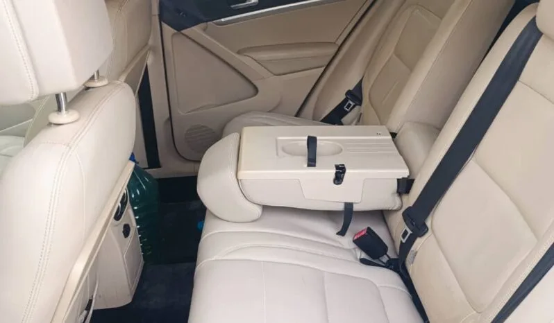 
								 فولكس فاكن – Volkswagen تيغ وان – Tiguan ممتلئ									