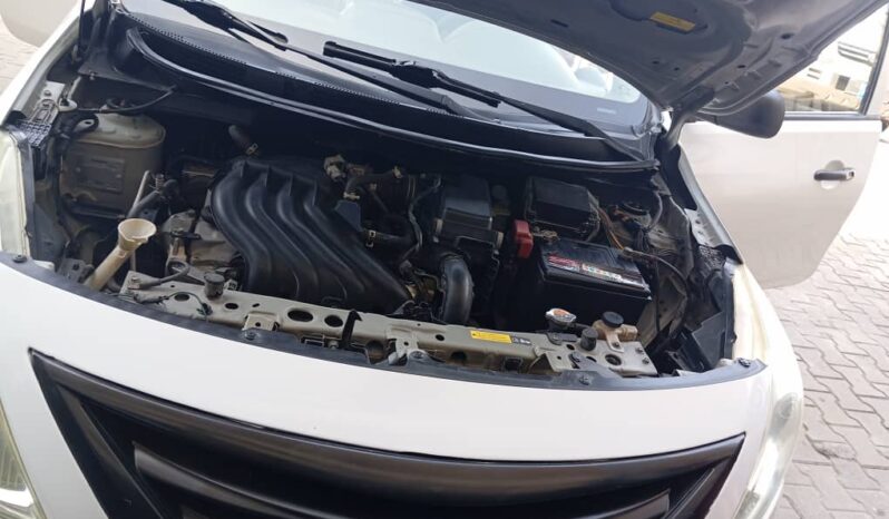 
								 نيسان – Nissan Sunny ممتلئ									