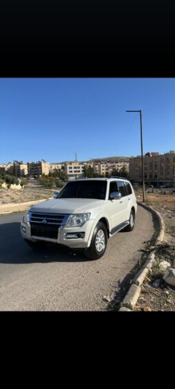 
										 ميتسوبيشي – Mitsubishi Pajero ممتلئ									
