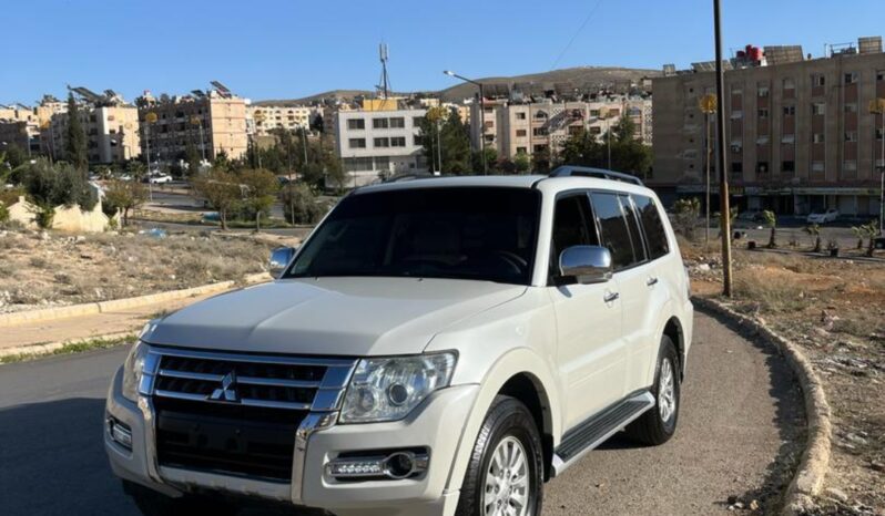 
								 ميتسوبيشي – Mitsubishi Pajero ممتلئ									