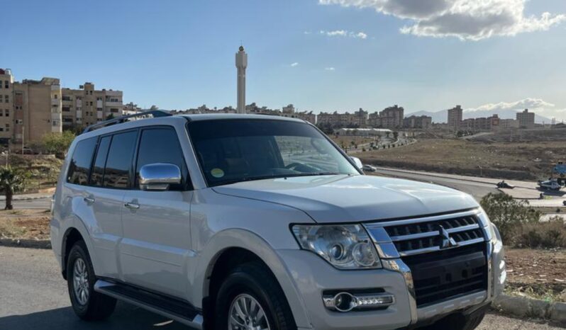 
								 ميتسوبيشي – Mitsubishi Pajero ممتلئ									