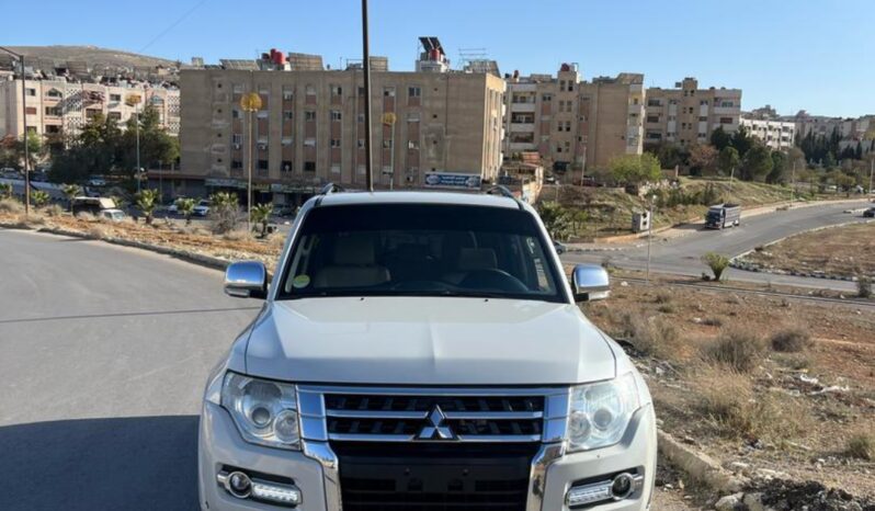 
								 ميتسوبيشي – Mitsubishi Pajero ممتلئ									