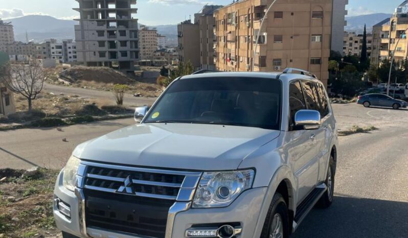 
								 ميتسوبيشي – Mitsubishi Pajero ممتلئ									