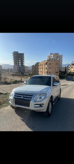 
										 ميتسوبيشي – Mitsubishi Pajero ممتلئ									