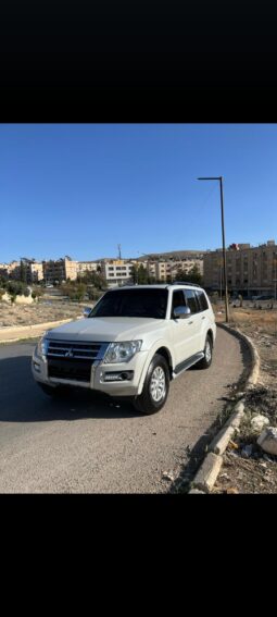 
										 ميتسوبيشي – Mitsubishi Pajero ممتلئ									