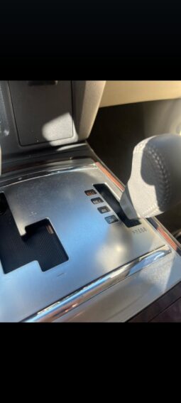 
										 ميتسوبيشي – Mitsubishi Pajero ممتلئ									