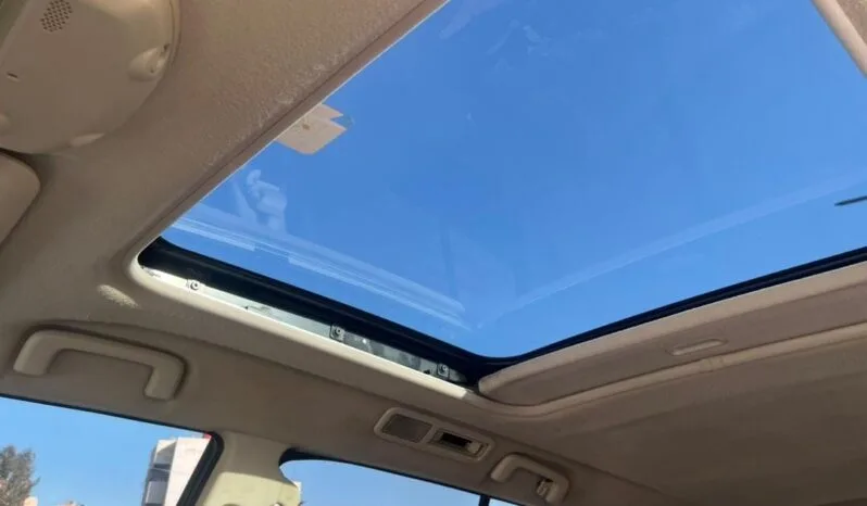 
								 ميتسوبيشي – Mitsubishi Pajero ممتلئ									