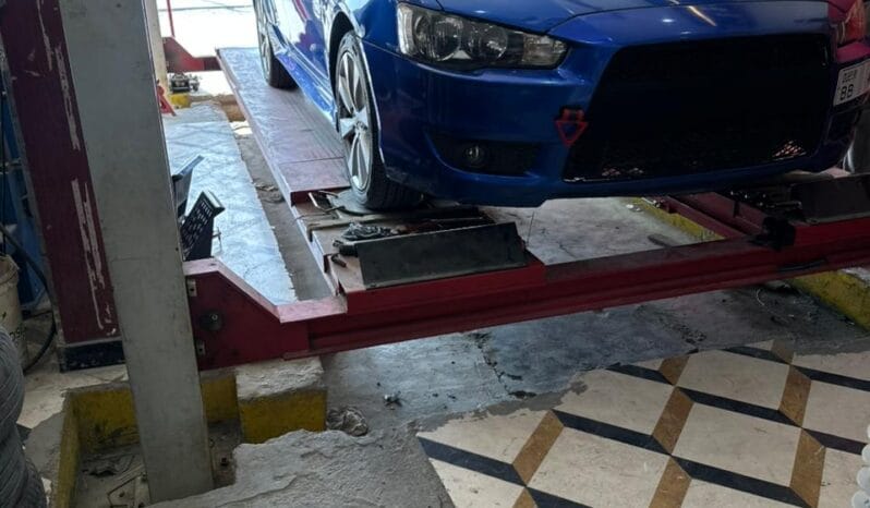 
								 ميتسوبيشي – Mitsubishi لانسر – Lancer ممتلئ									