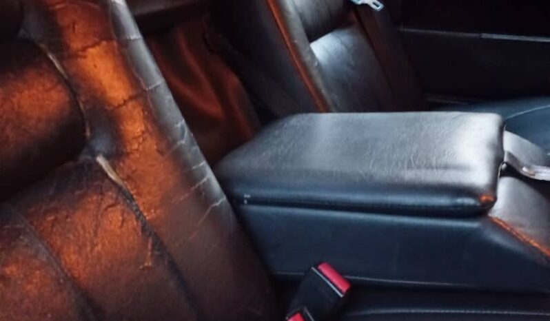 
								 فولفو – Volvo V40 ممتلئ									