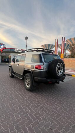 
										 تويوتا – Toyota FJ ممتلئ									