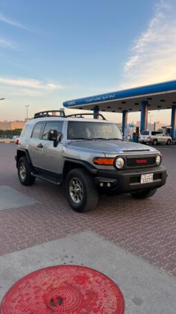 
										 تويوتا – Toyota FJ ممتلئ									