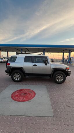 
										 تويوتا – Toyota FJ ممتلئ									