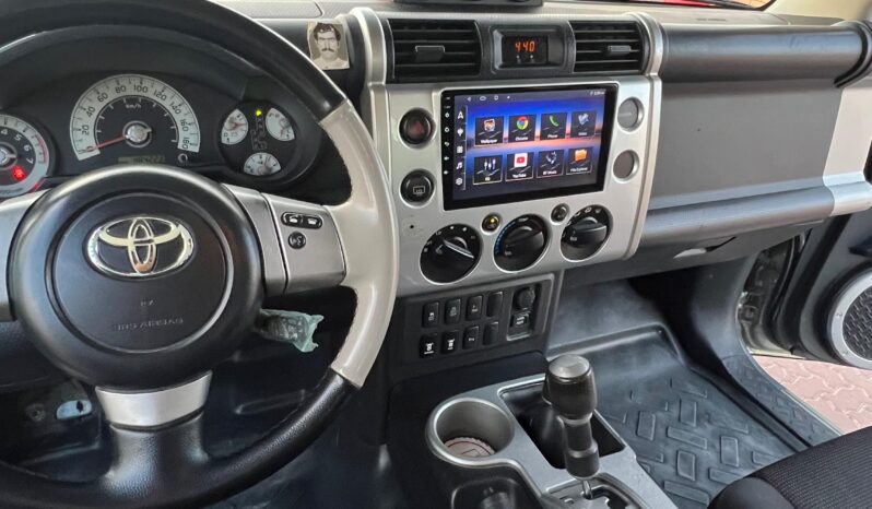 
								 تويوتا – Toyota FJ ممتلئ									
