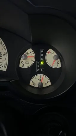 
										 تويوتا – Toyota FJ ممتلئ									