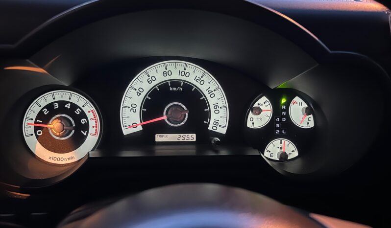 
								 تويوتا – Toyota FJ ممتلئ									