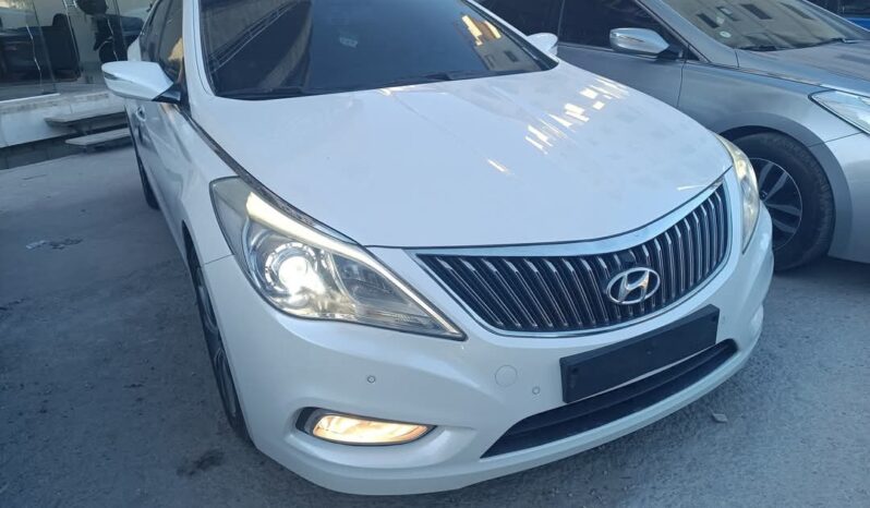 
								 هيونداي – Hyundai ازيرا – Azera ممتلئ									
