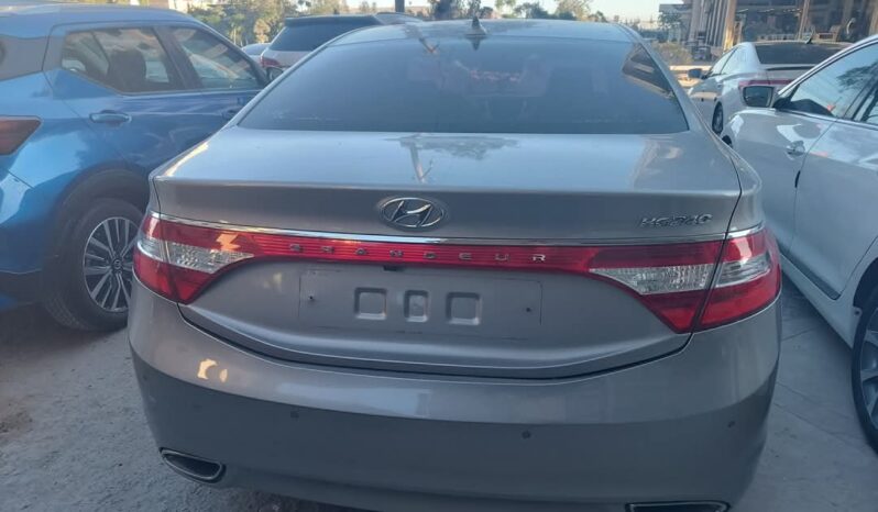 
								 هيونداي – Hyundai ازيرا – Azera ممتلئ									