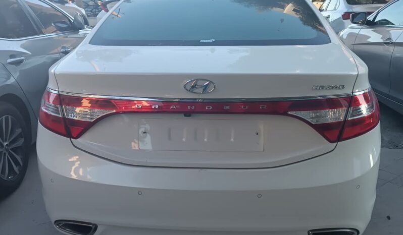 
								 هيونداي – Hyundai ازيرا – Azera ممتلئ									