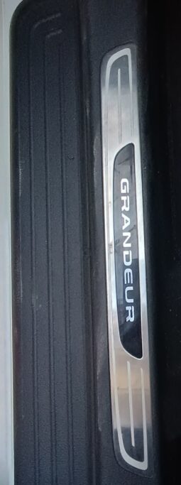 
										 هيونداي – Hyundai ازيرا – Azera ممتلئ									