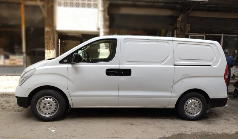 
								 هيونداي – Hyundai فان – H1 ممتلئ									