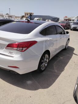 
										 هيونداي – Hyundai i40 ممتلئ									