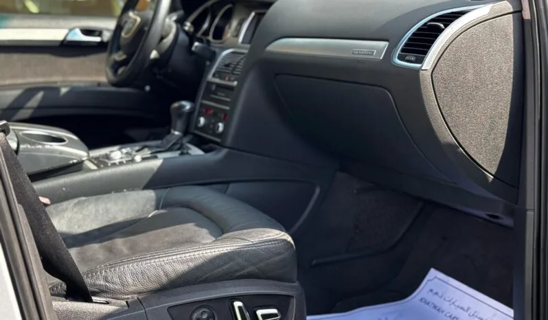 
								 اودي – Audi Q7 ممتلئ									