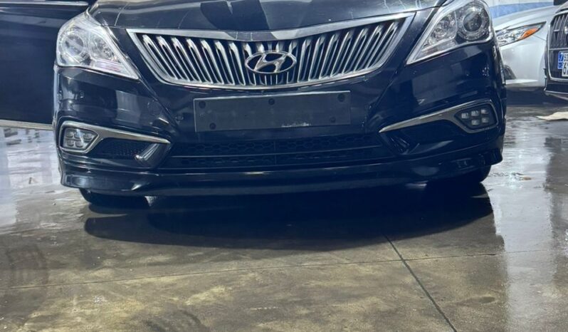 
								 هيونداي – Hyundai ازيرا – Azera ممتلئ									