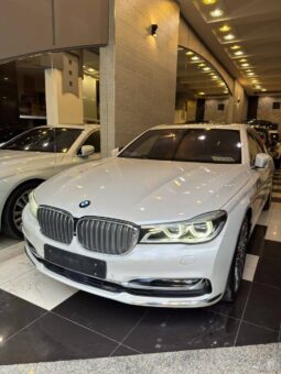 بي ام دابيليو – BMW i740
