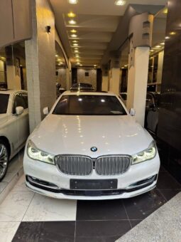 بي ام دابيليو – BMW i740