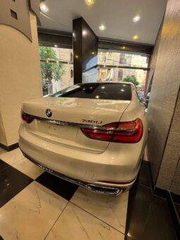 بي ام دابيليو – BMW i740