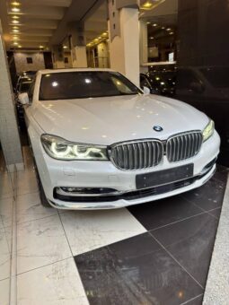 بي ام دابيليو – BMW i740