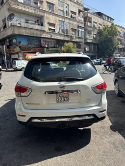 
										 نيسان – Nissan باثفايندر-Pathfinder ممتلئ									