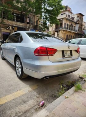 فولكس فاكن – Volkswagen باسات – Passat