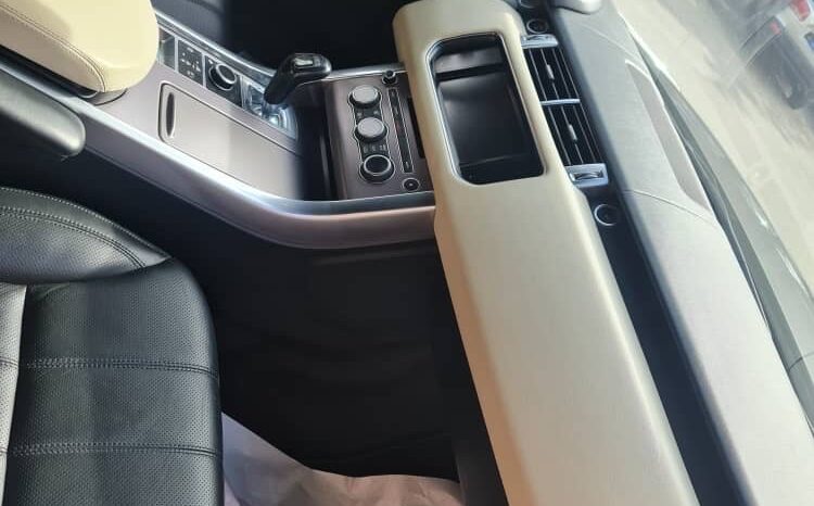 
								 لاند روفر – Land Rover سبورت – Range Rover Sport ممتلئ									
