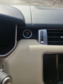 
										 لاند روفر – Land Rover سبورت – Range Rover Sport ممتلئ									