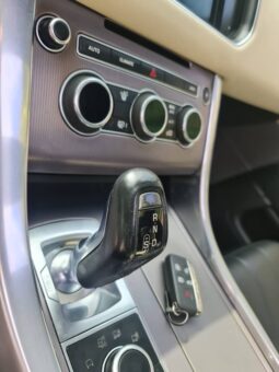 
										 لاند روفر – Land Rover سبورت – Range Rover Sport ممتلئ									