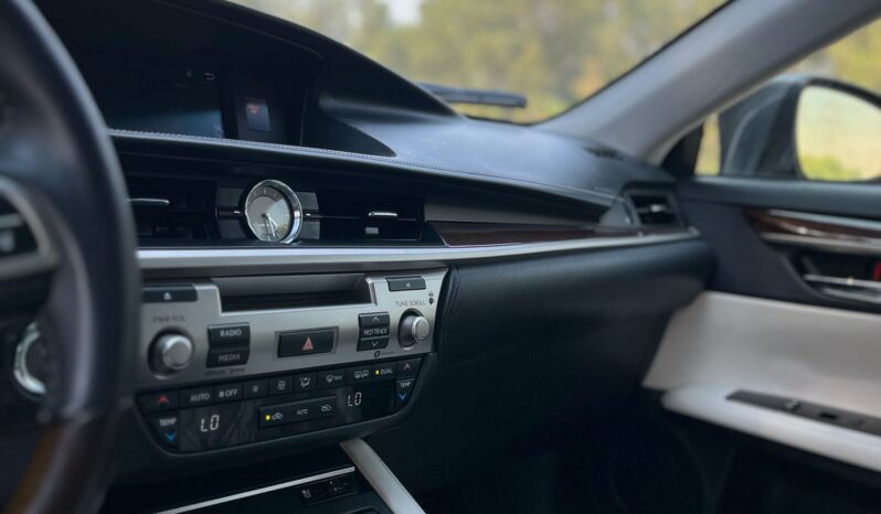 
								 ليكسوس – Lexus Series ES ممتلئ									