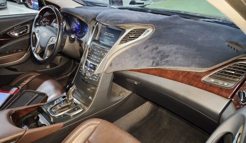 
								 هيونداي – Hyundai ازيرا – Azera ممتلئ									