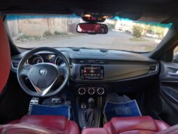 
										 الفا روميو – Alfa Romeo جوليا Giulia ممتلئ									